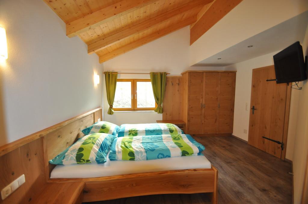 Apartment Lacklhof Großkirchheim Zimmer foto