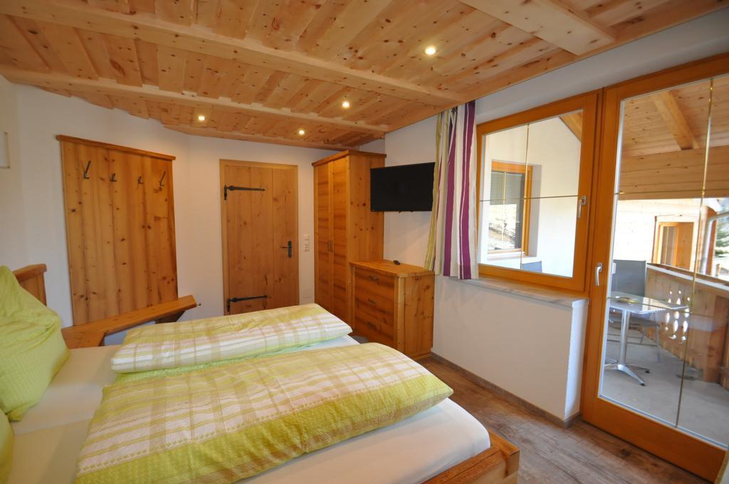 Apartment Lacklhof Großkirchheim Zimmer foto